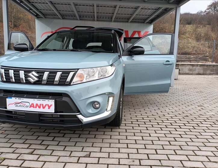 Suzuki Vitara SUV 1,4 l 103 kw
