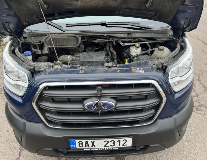 Ford Transit 32