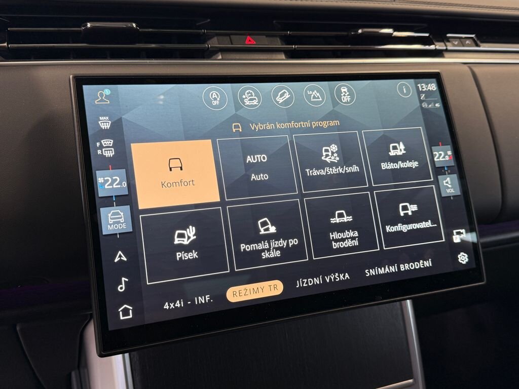 Land Rover Range Rover SUV / Terénní 4,4 l 390 kw