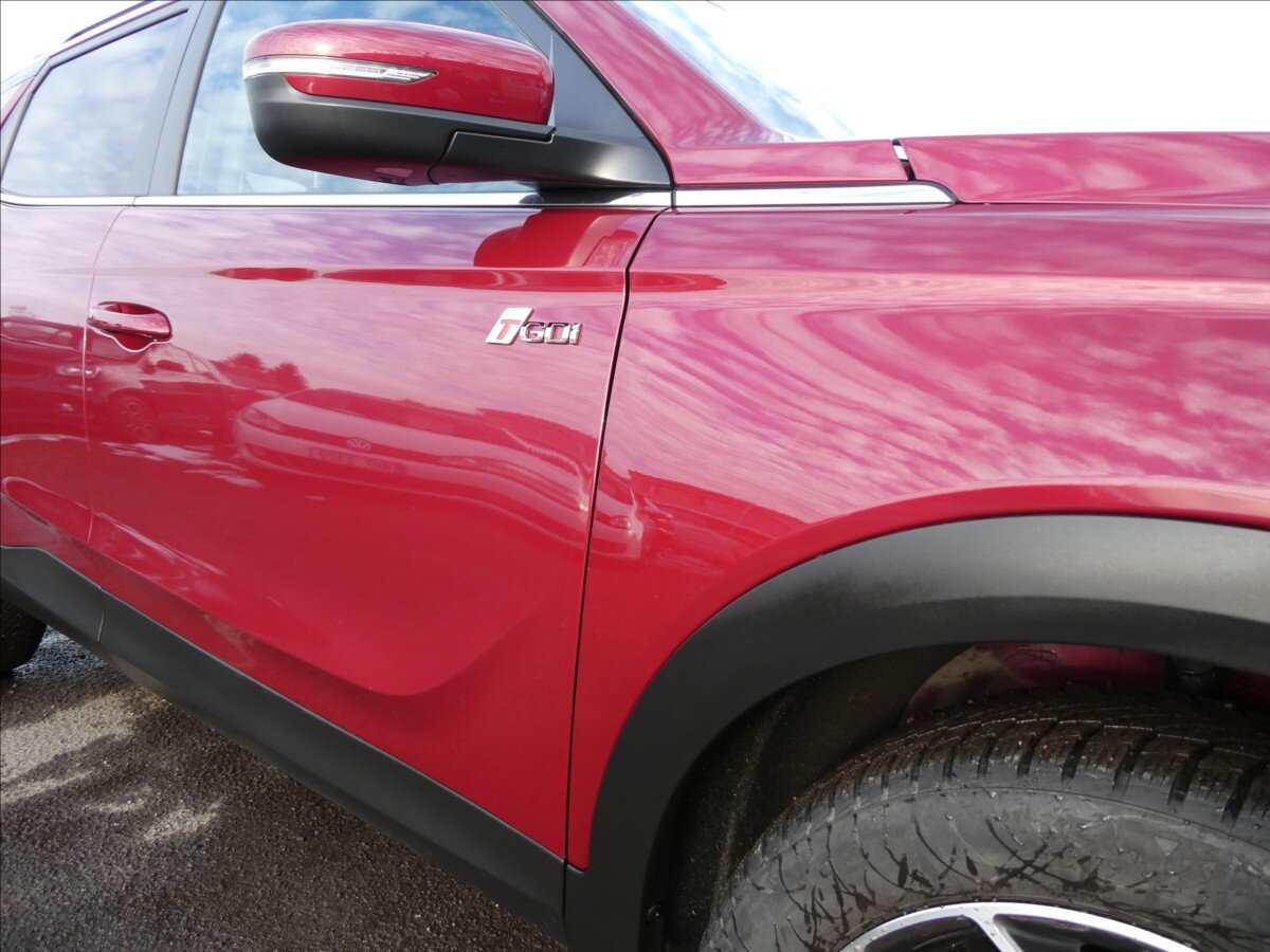 SsangYong Korando SUV / Terénní 1,5 l 120 kw