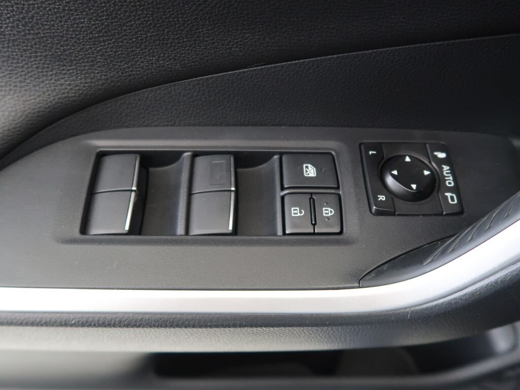 Toyota RAV4 SUV / Terénní 2,5 l 131 kw
