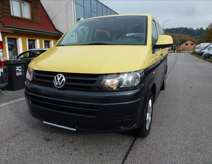 Volkswagen Caravelle 3