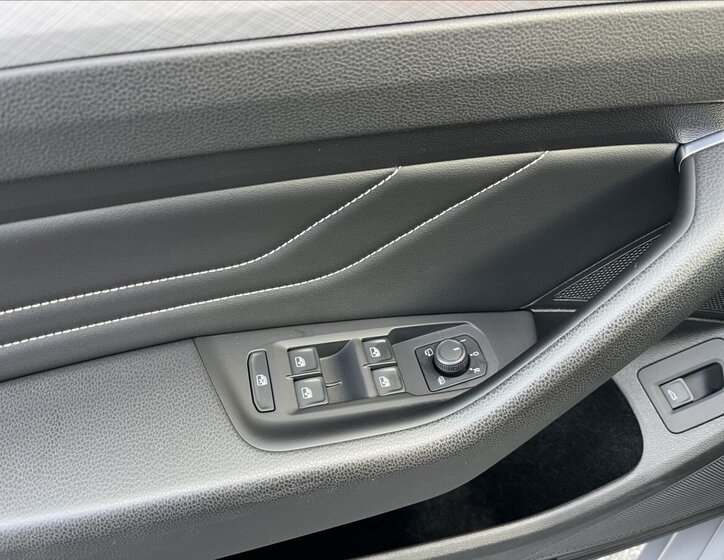 Volkswagen Passat 52