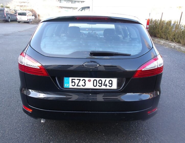 Ford Mondeo Kombi 2,0 l 103 kw
