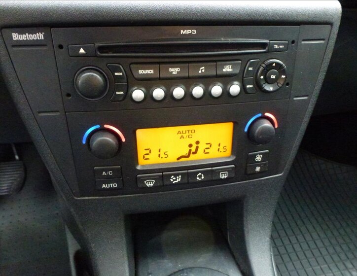 Citroën C4 Sedan / Limuzína 1,6 l 80 kw