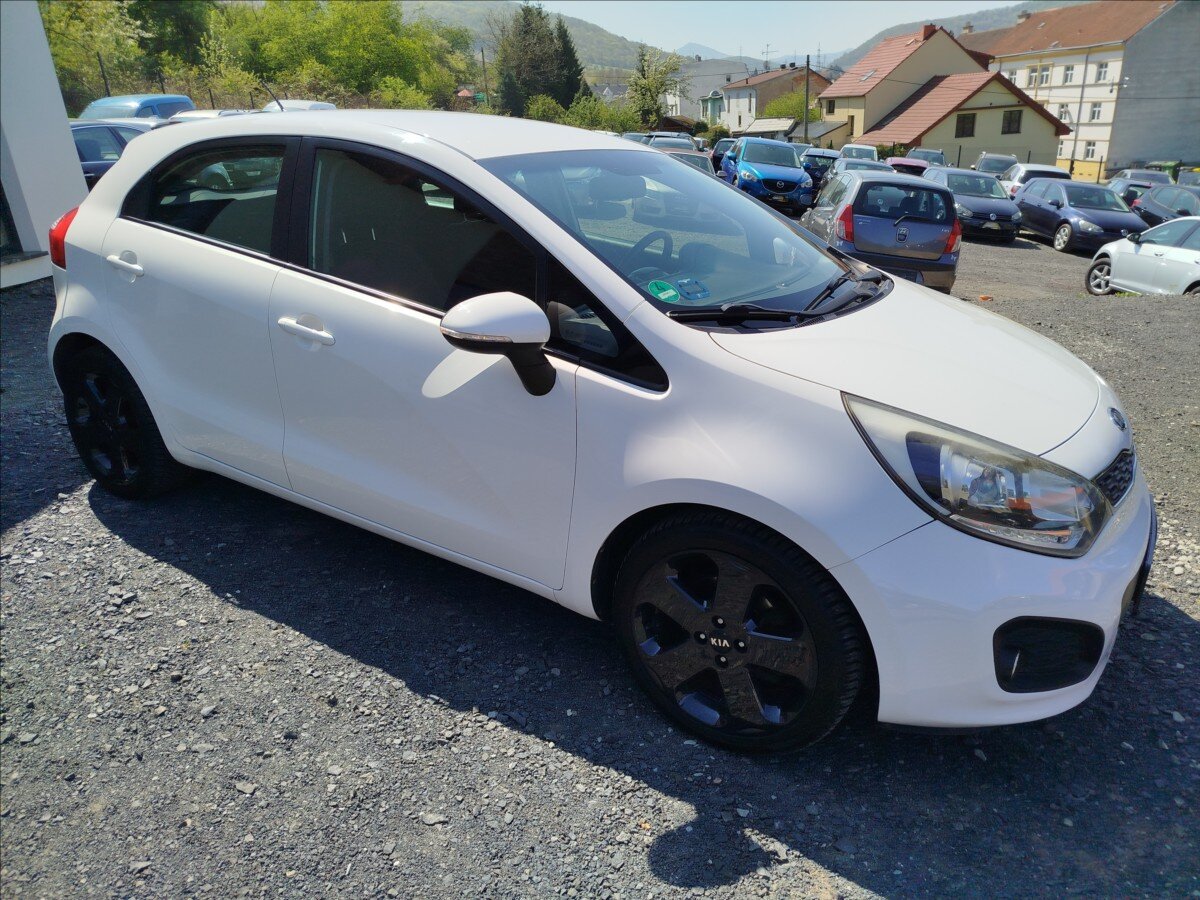 KIA Rio Hatchback 1,4 l 66 kw