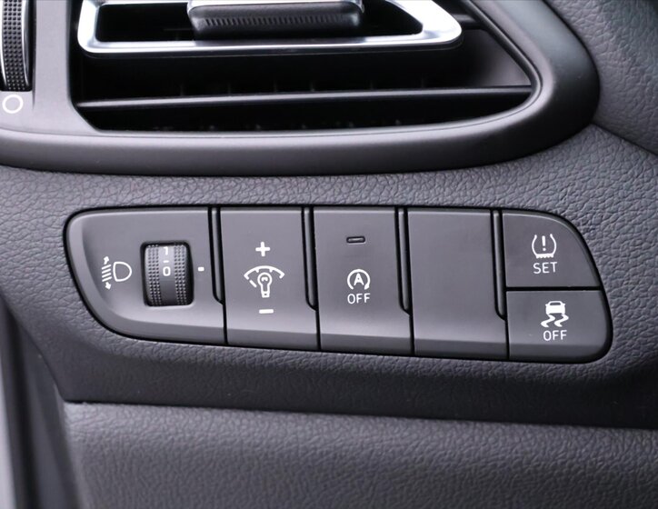 Hyundai i30 Kombi 1,5 l 117 kw