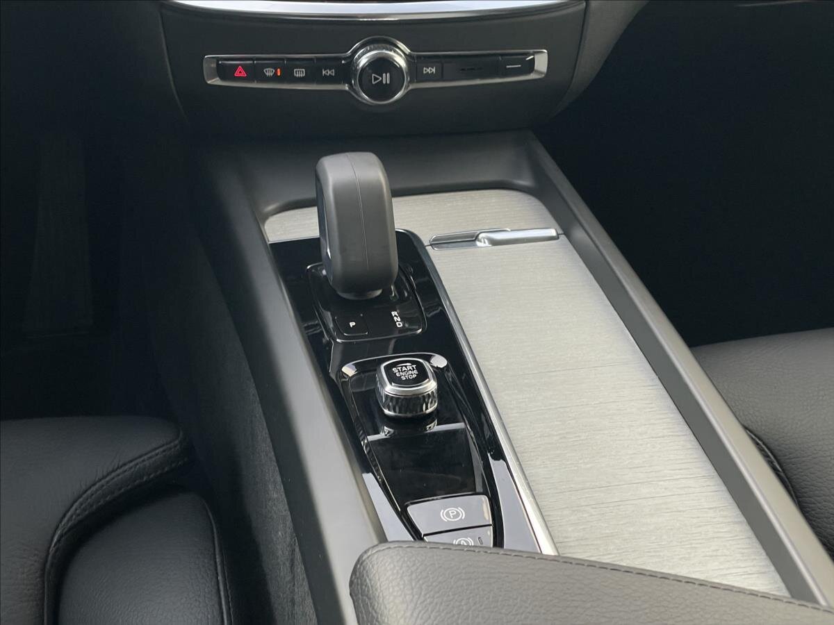 Volvo V60 Kombi 2,0 l 184 kw