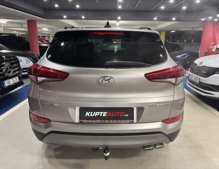 Hyundai Tucson SUV / Terénní 1,6 l 130 kw