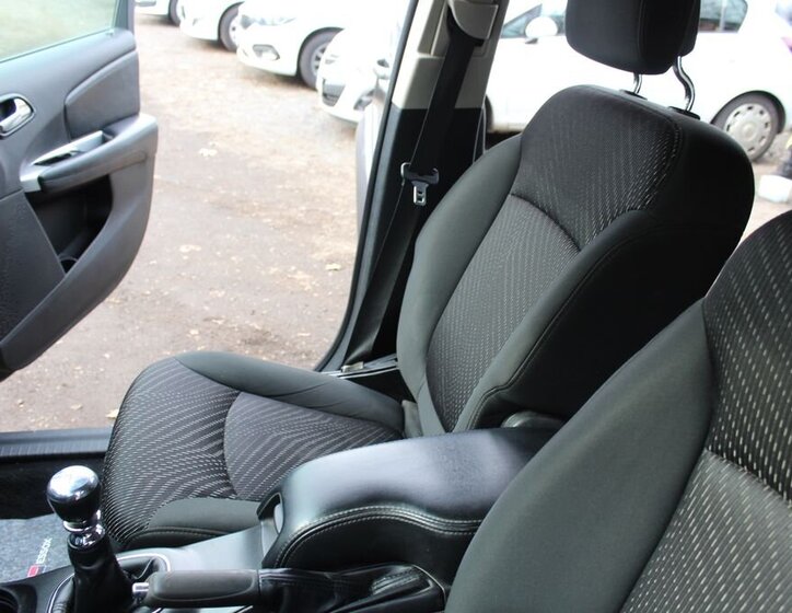 Fiat Freemont SUV / Terénní 2,0 l 103 kw