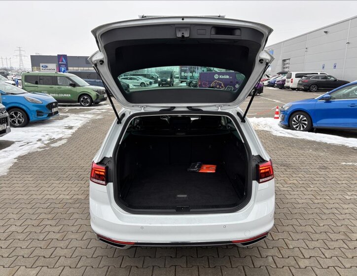 Volkswagen Passat Kombi 2,0 l 110 kw