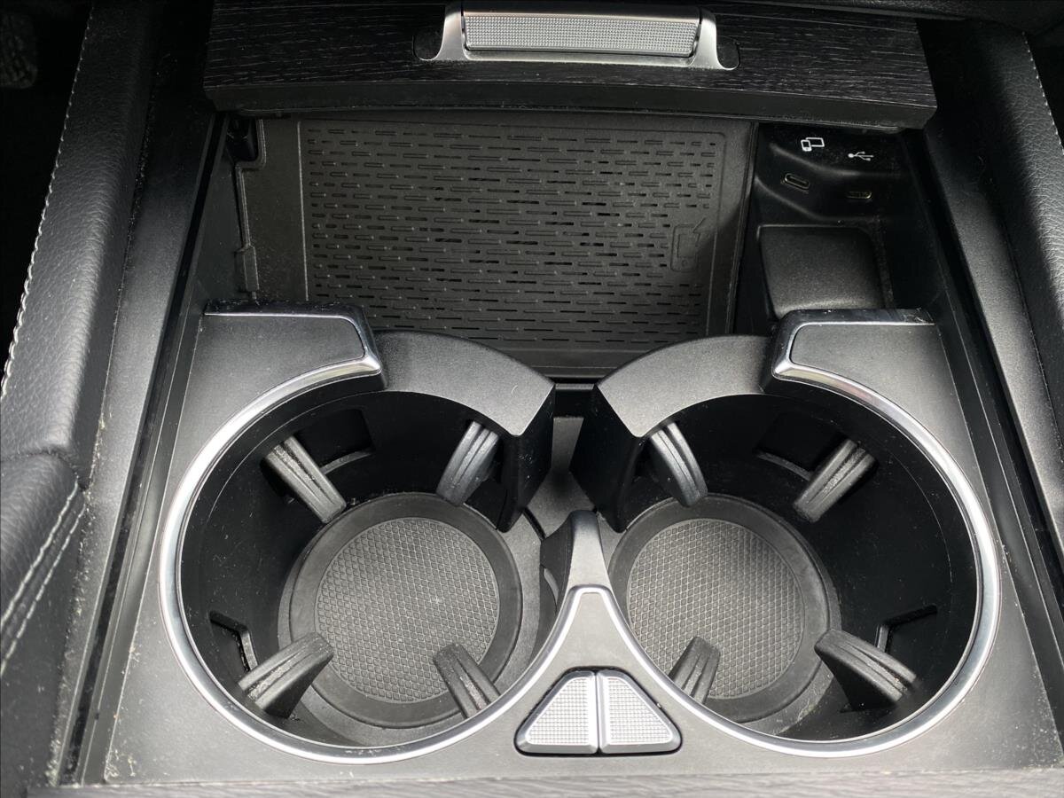 Mercedes-Benz GLE SUV / Terénní 3,0 l 270 kw