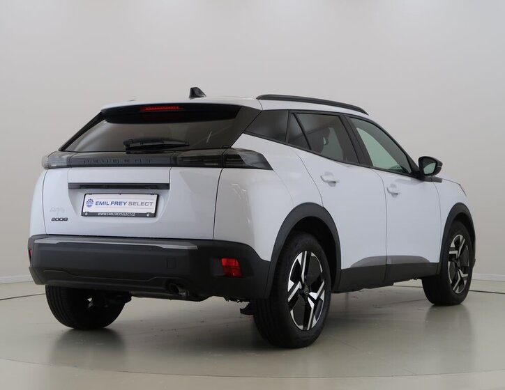 Peugeot 2008 5