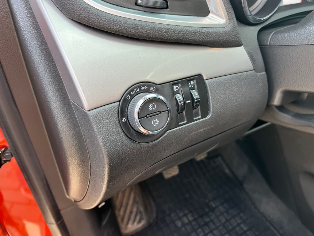 Opel Mokka SUV / Terénní 1,4 l 103 kw