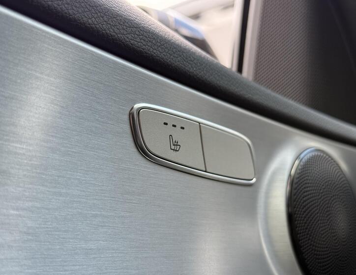 Mercedes-Benz Třídy C 33