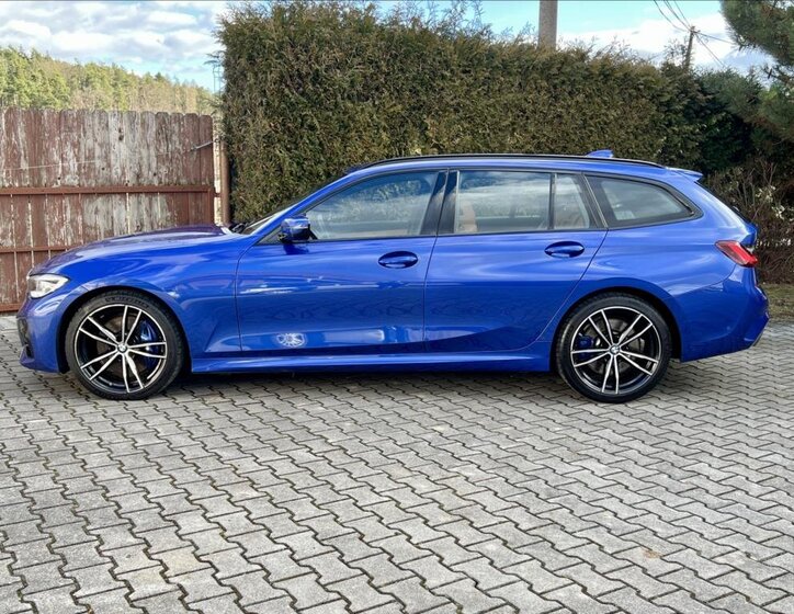 BMW Řada 3 Kombi 3,0 l 210 kw