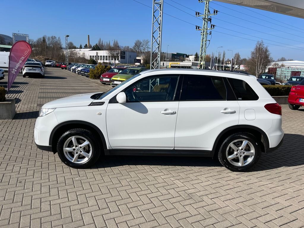 Suzuki Vitara SUV / Terénní 1,6 l 88 kw