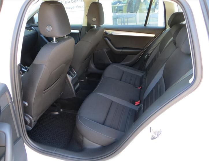 Škoda Octavia 22