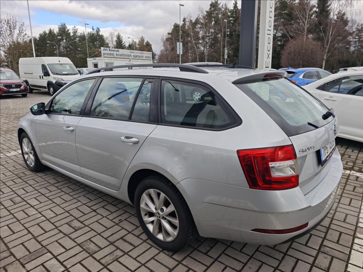 Škoda Octavia Kombi 2,0 l 110 kw
