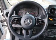 Mercedes-Benz Sprinter 16