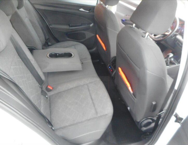 Volkswagen Golf Hatchback 1,5 l 96 kw
