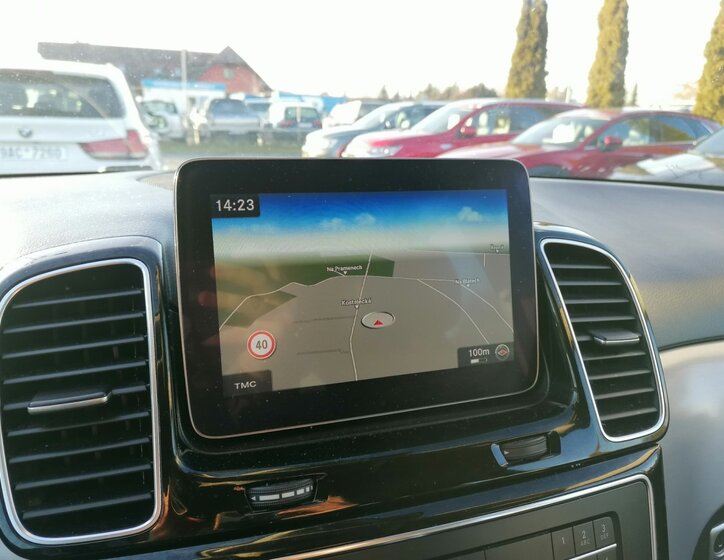 Mercedes-Benz GLE 13