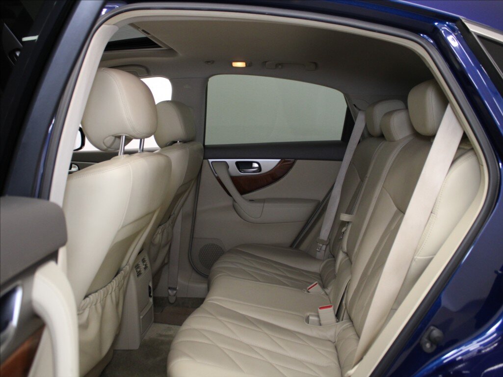 Infiniti QX70 SUV / Terénní 3,0 l 175 kw