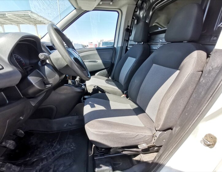 Fiat Dobló Pick-up 1,2 l 66 kw