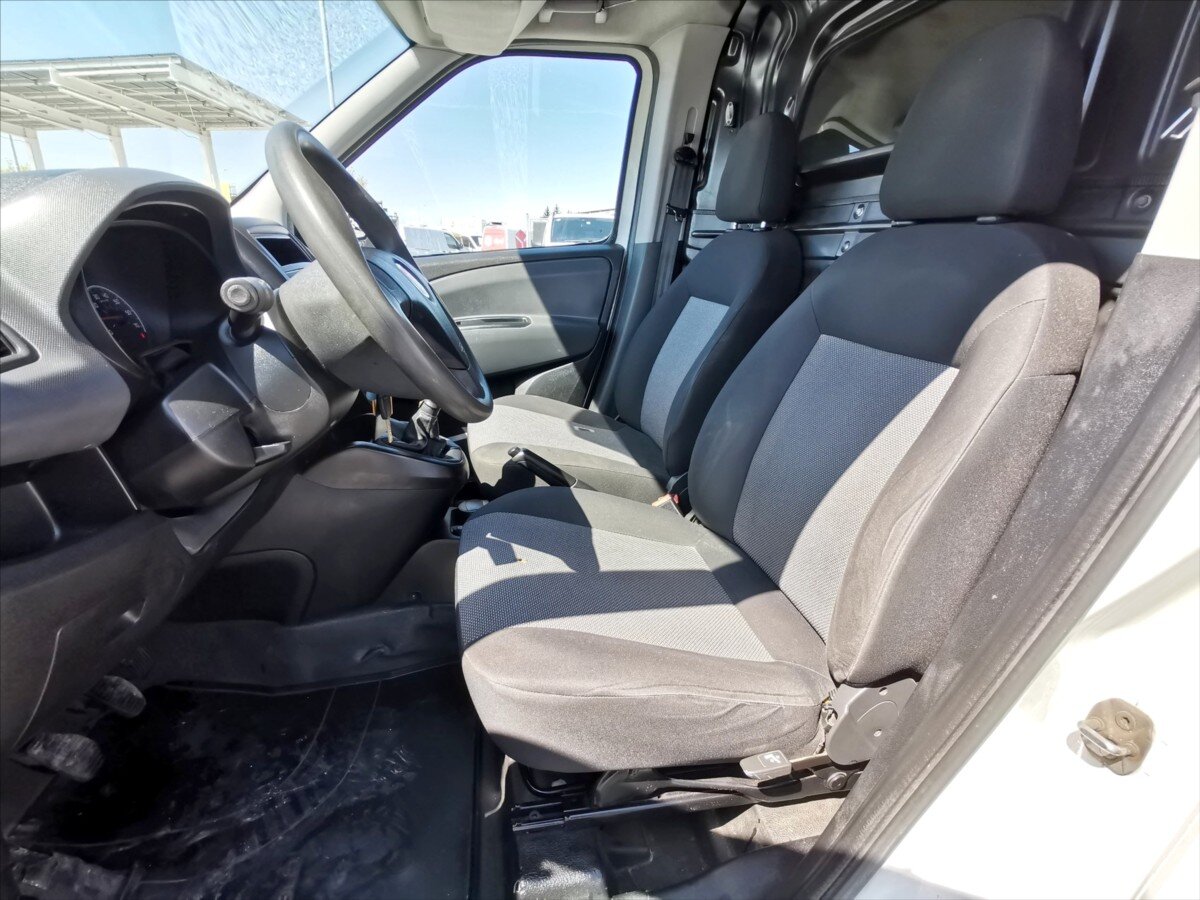 Fiat Dobló Pick-up 1,2 l 66 kw