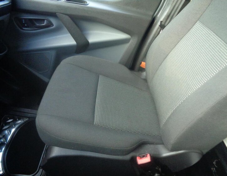 Ford Transit Custom Ostatní 2,0 l 77 kw