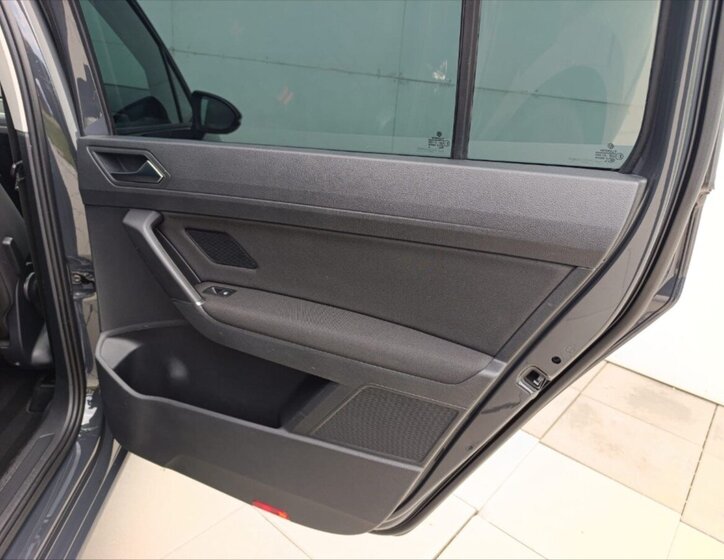 Volkswagen Touran MPV 2,0 l 110 kw