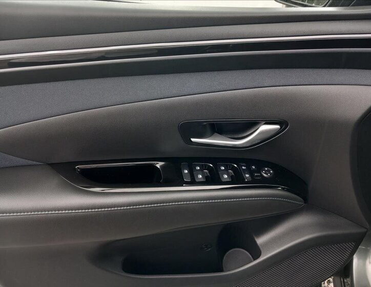 Hyundai Tucson SUV / Terénní 1,6 l 100 kw
