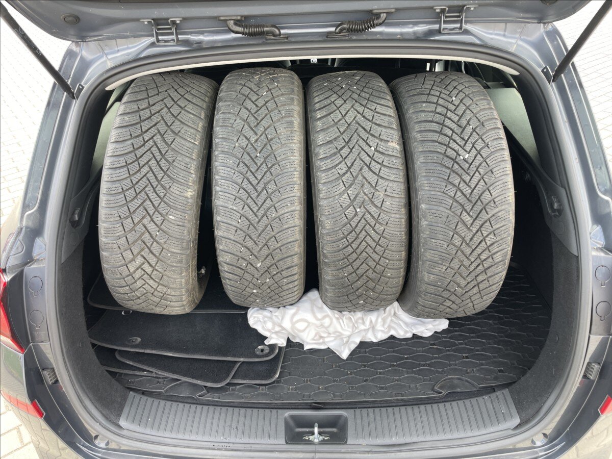 Hyundai i30 Kombi 1,5 l 117 kw