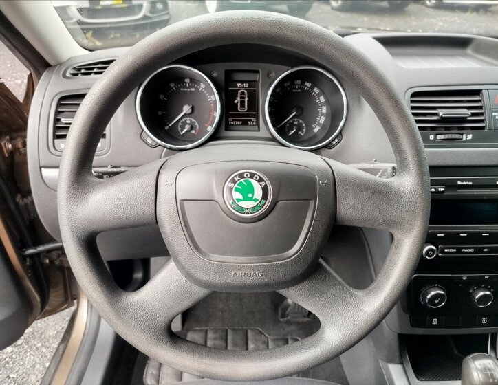 Škoda Yeti SUV / Terénní 1,2 l 77 kw