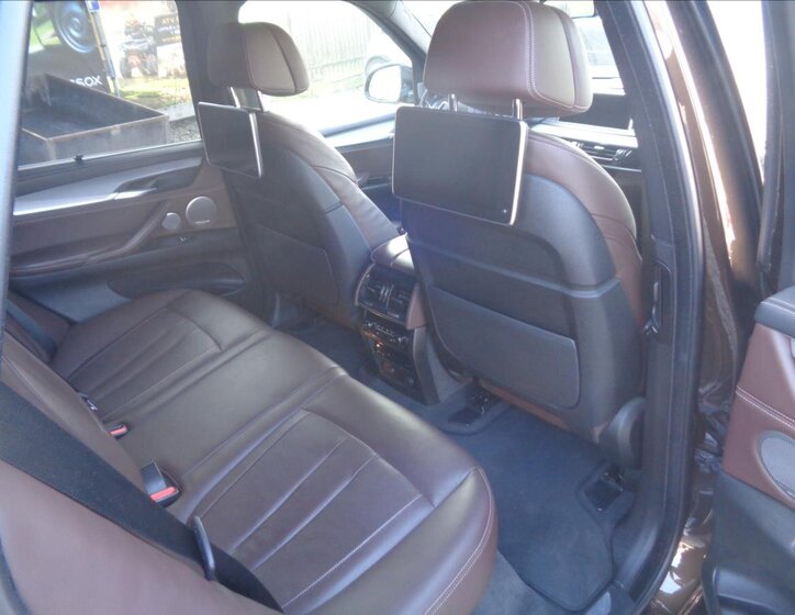 BMW X5 Kombi 2,0 l 180 kw