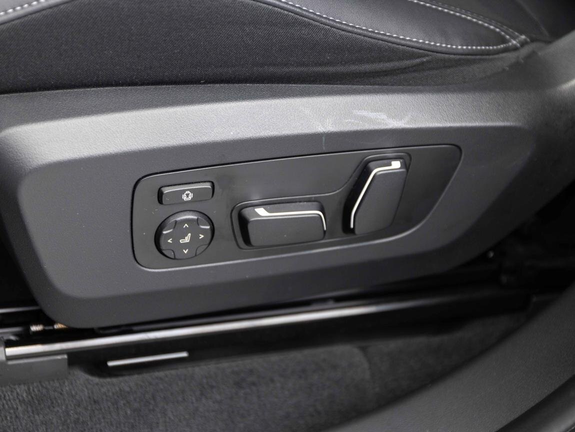 BMW X3 SUV 2,0 l 145 kw