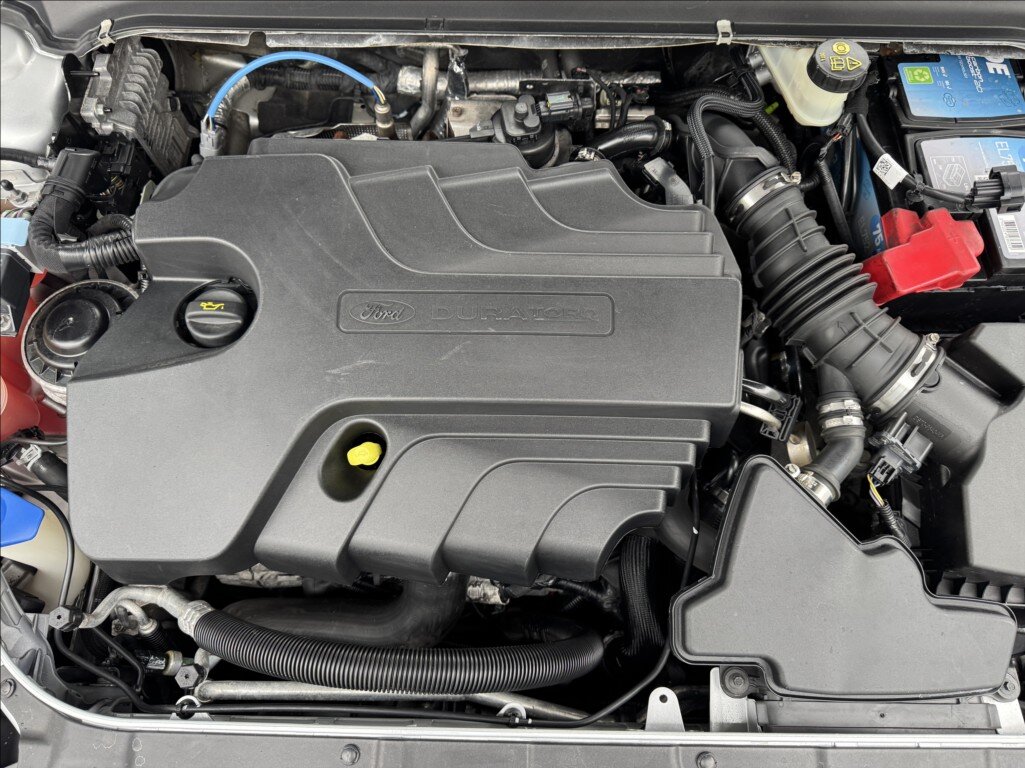 Ford Mondeo Kombi 2,0 l 132 kw