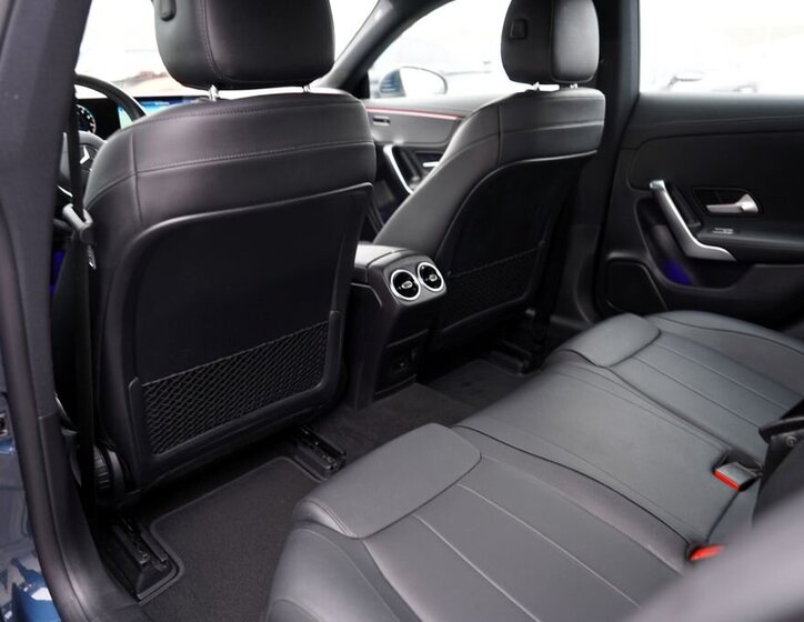 Mercedes-Benz CLA 32