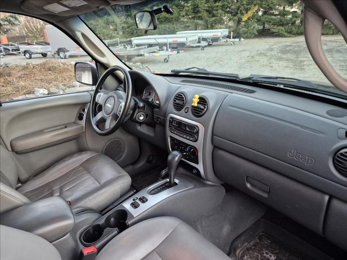 Jeep Cherokee Ostatní 2,8 l 120 kw