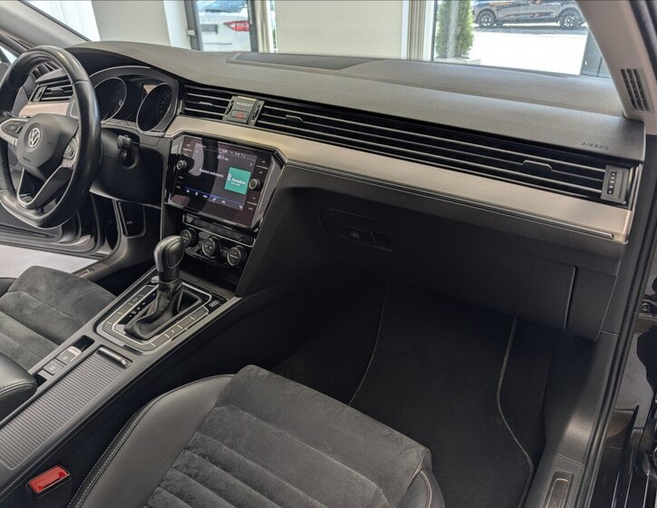 Volkswagen Passat Kombi 2,0 l 140 kw