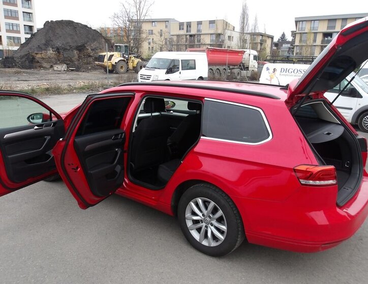 Volkswagen Passat Kombi 1,6 l 88 kw