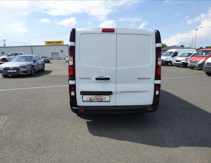 Renault Trafic 4