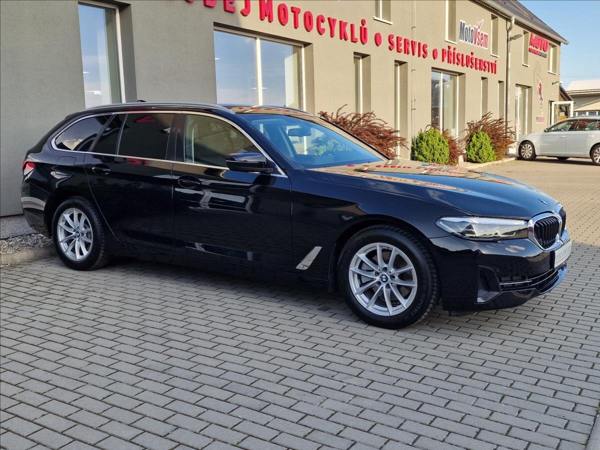 BMW Řada 5 Kombi 2,0 l 140 kw