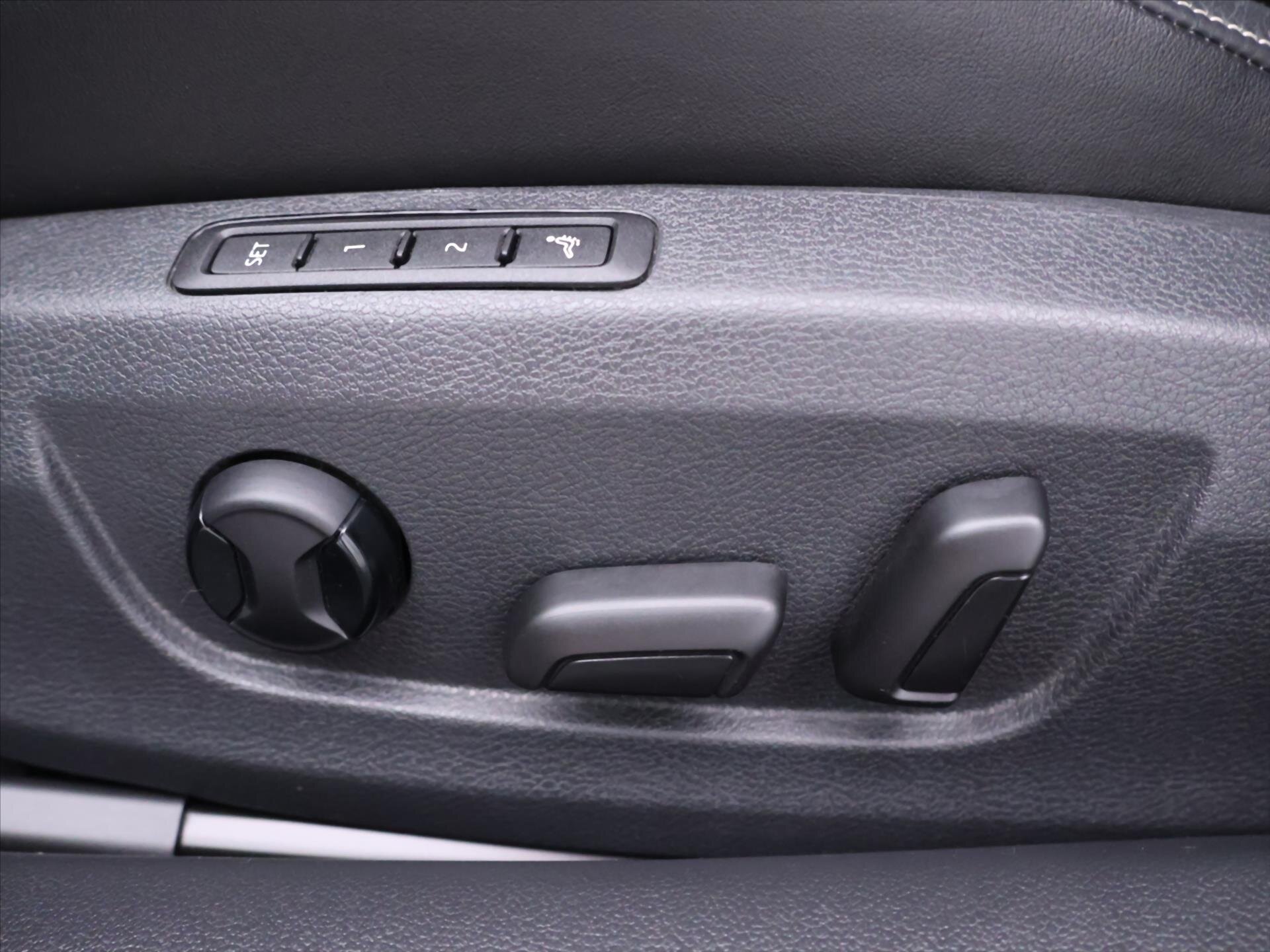 Škoda Superb Kombi 2,0 l 140 kw