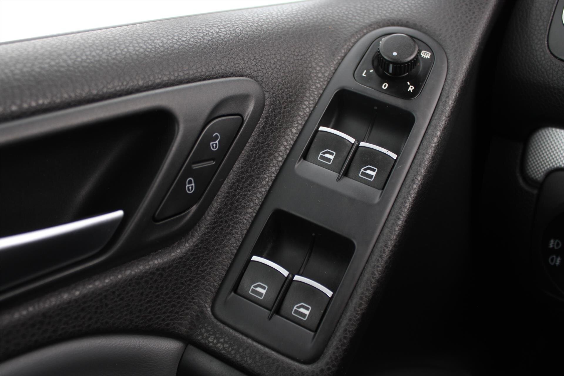 Volkswagen Golf Kabriolet 2,0 l 103 kw