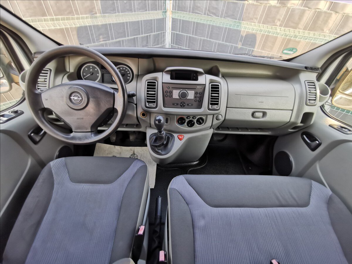 Opel Vivaro Kombi 2,0 l 84 kw