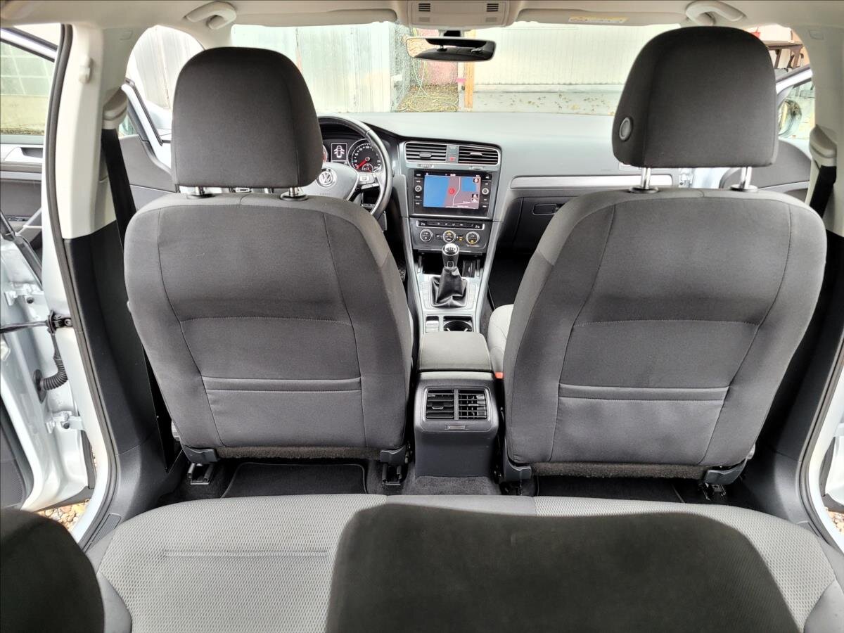 Volkswagen Golf Kombi 999,0 85 kw