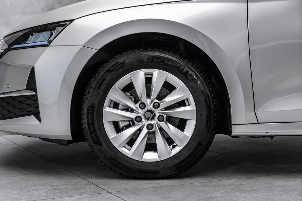 Škoda Octavia Sedan / Limuzína 1,5 l 110 kw