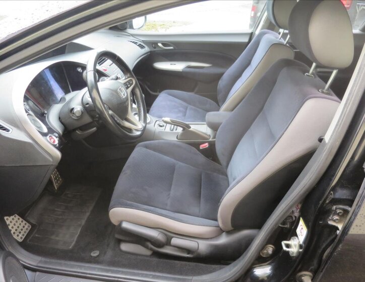 Honda Civic Hatchback 1,8 l 103 kw