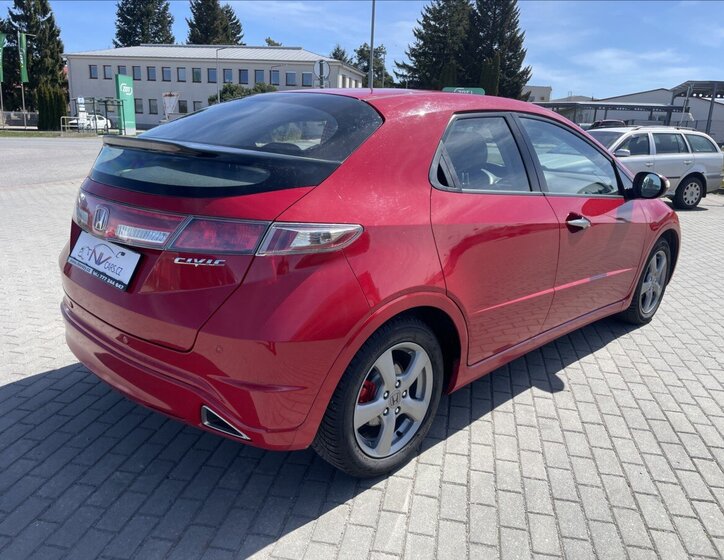 Honda Civic Hatchback 1,3 l 73 kw